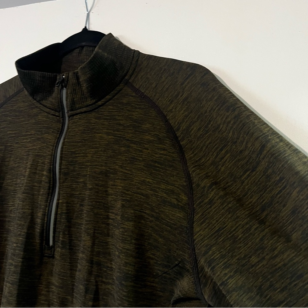 Lululemon | 1/4 Zip Up Long Sleeve - Picture 3 of 14